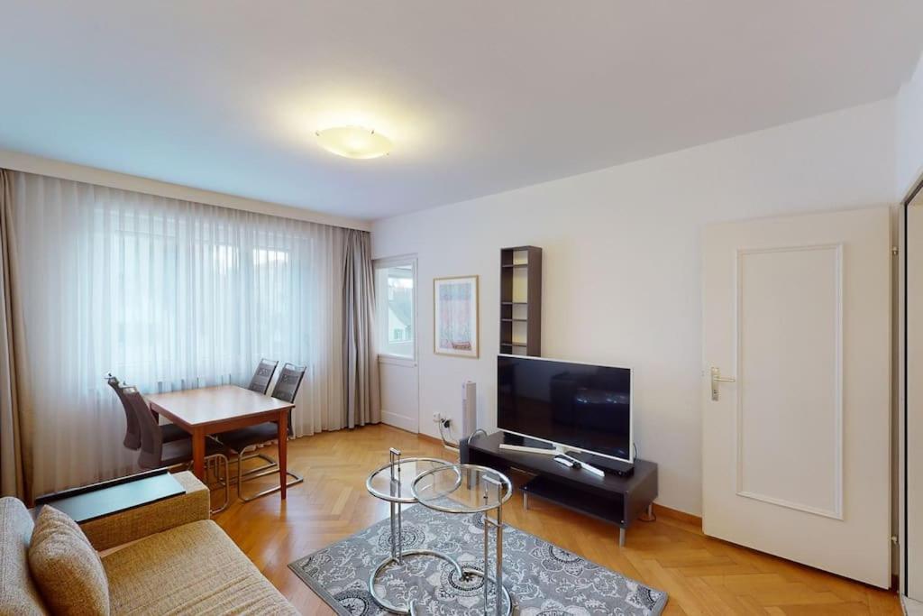 Executive 1 Bedroom Flat, City Center Zúrich Exterior foto